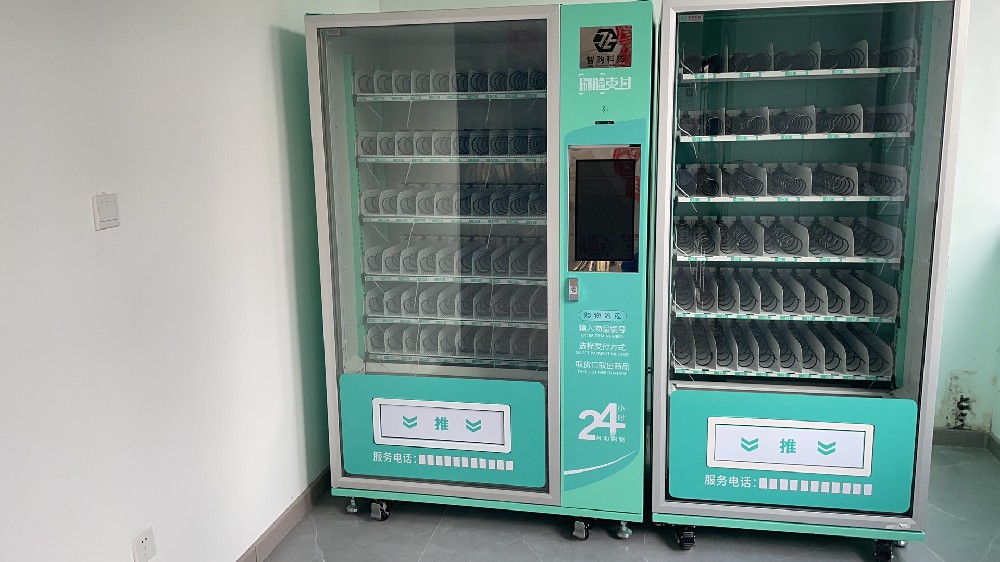 在浙江運營自動無人售貨機(jī)賣什么東西好呢？